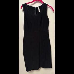 Chic and Elegant Black Dress - Perfect for Any Occasion!
